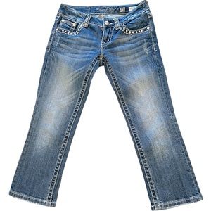 Miss Me Denim Capri Jeans Bling Flap Pocket Like New Size 25